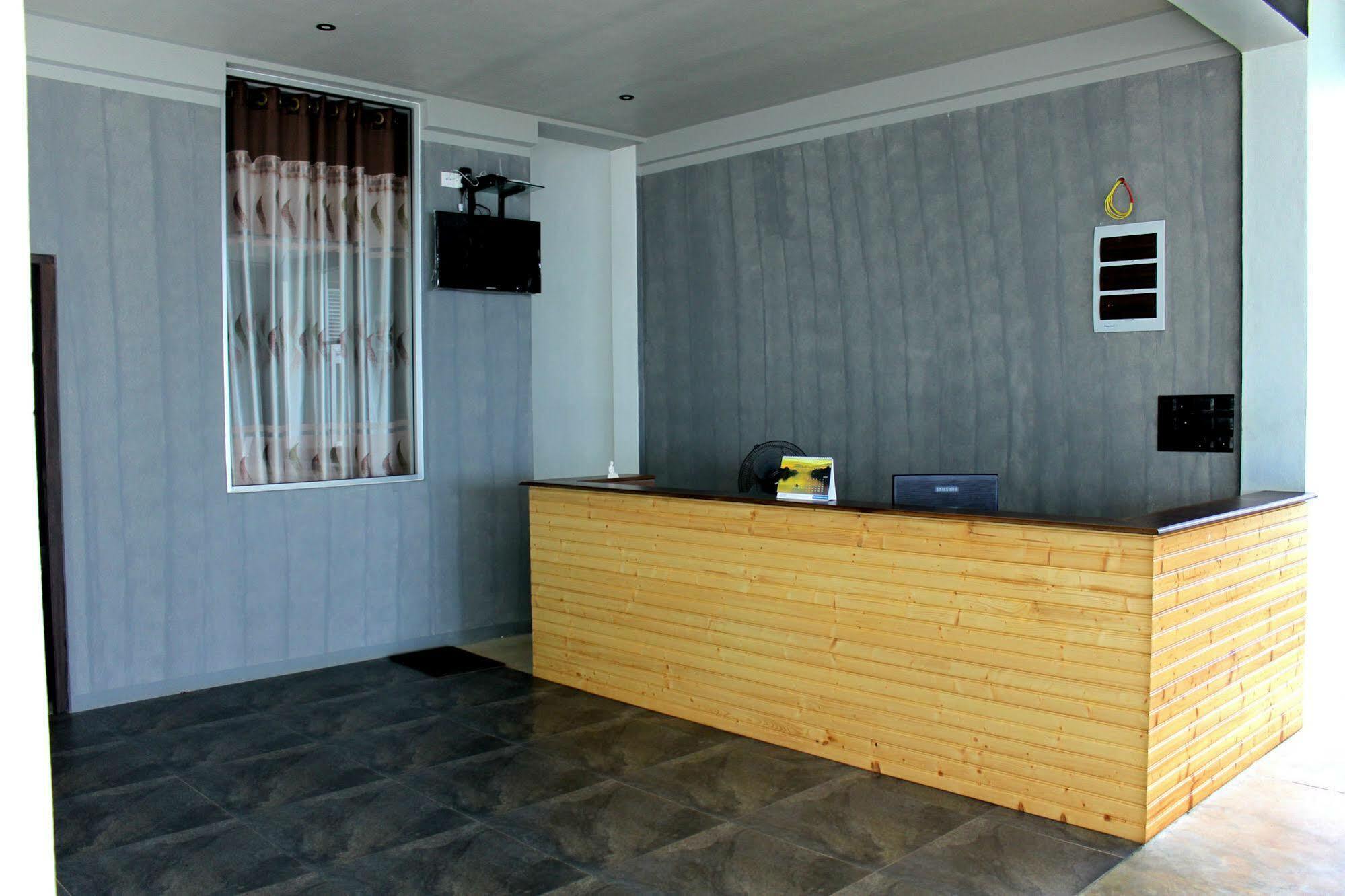 Saara Beach Hotel 마라윌라 외부 사진